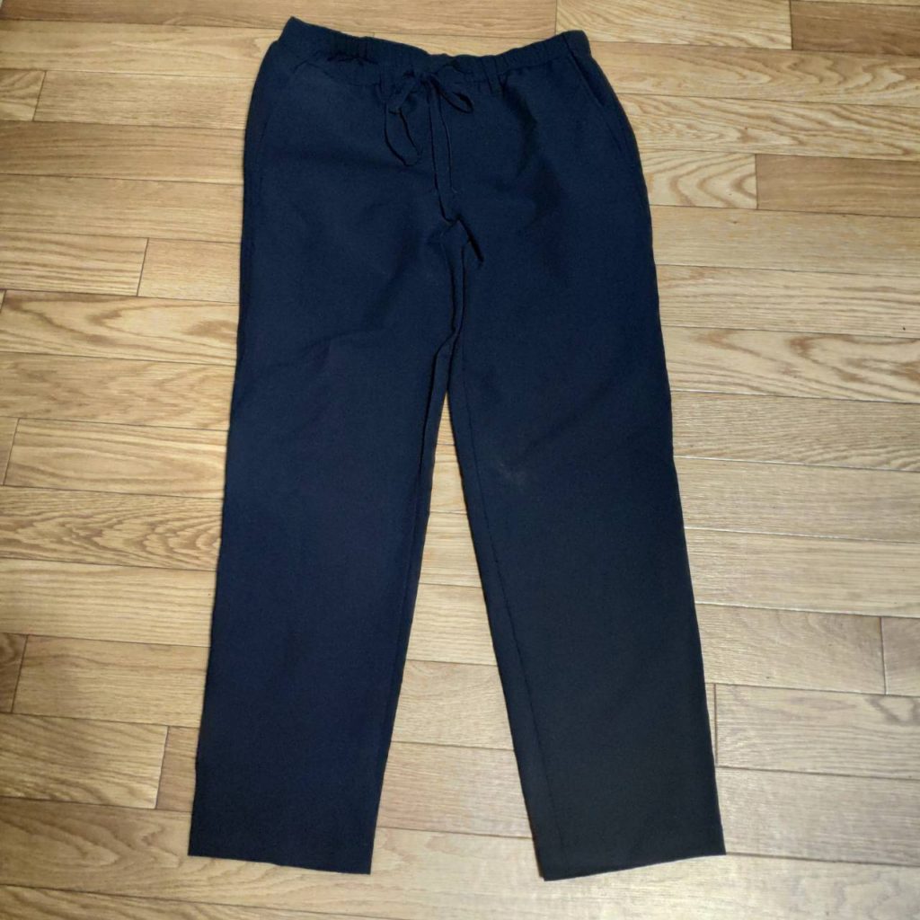 夏に涼しいメンズパンツ3選 おすすめの素材とは 華山未来研究室